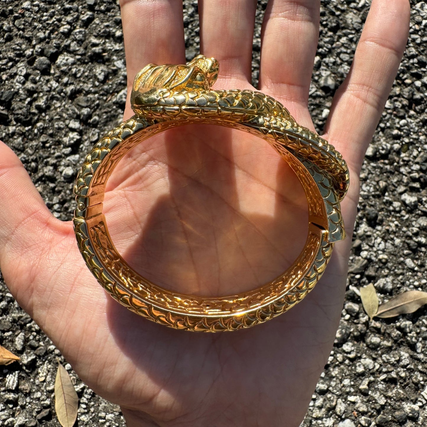 Vintage 14k Yellow Italian Gold Large Menacing Snake Bracelet (7”-8”)