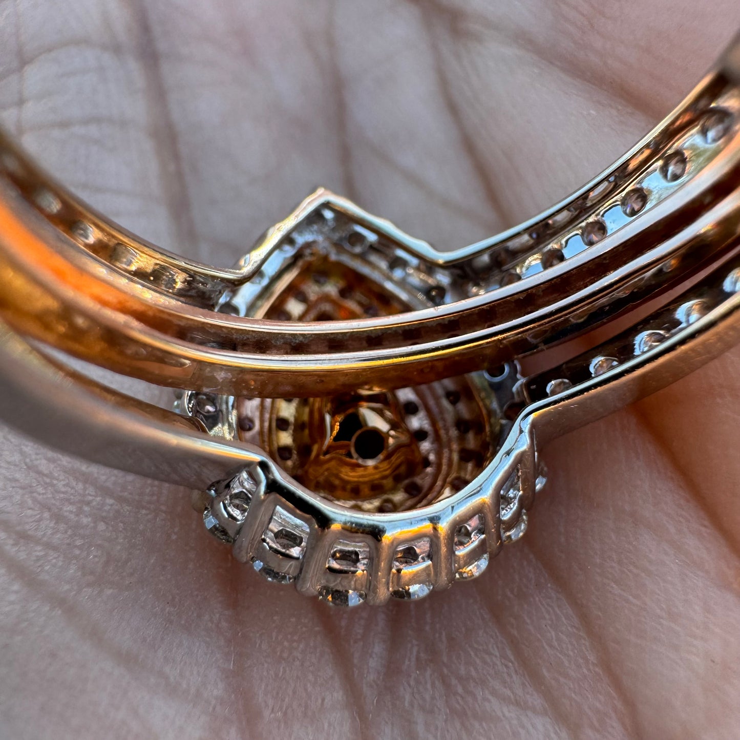 Brand New 14k White/Rose Gold 1.38CTW Natural VS Pink Pear And White Diamond Halo Ring (8)