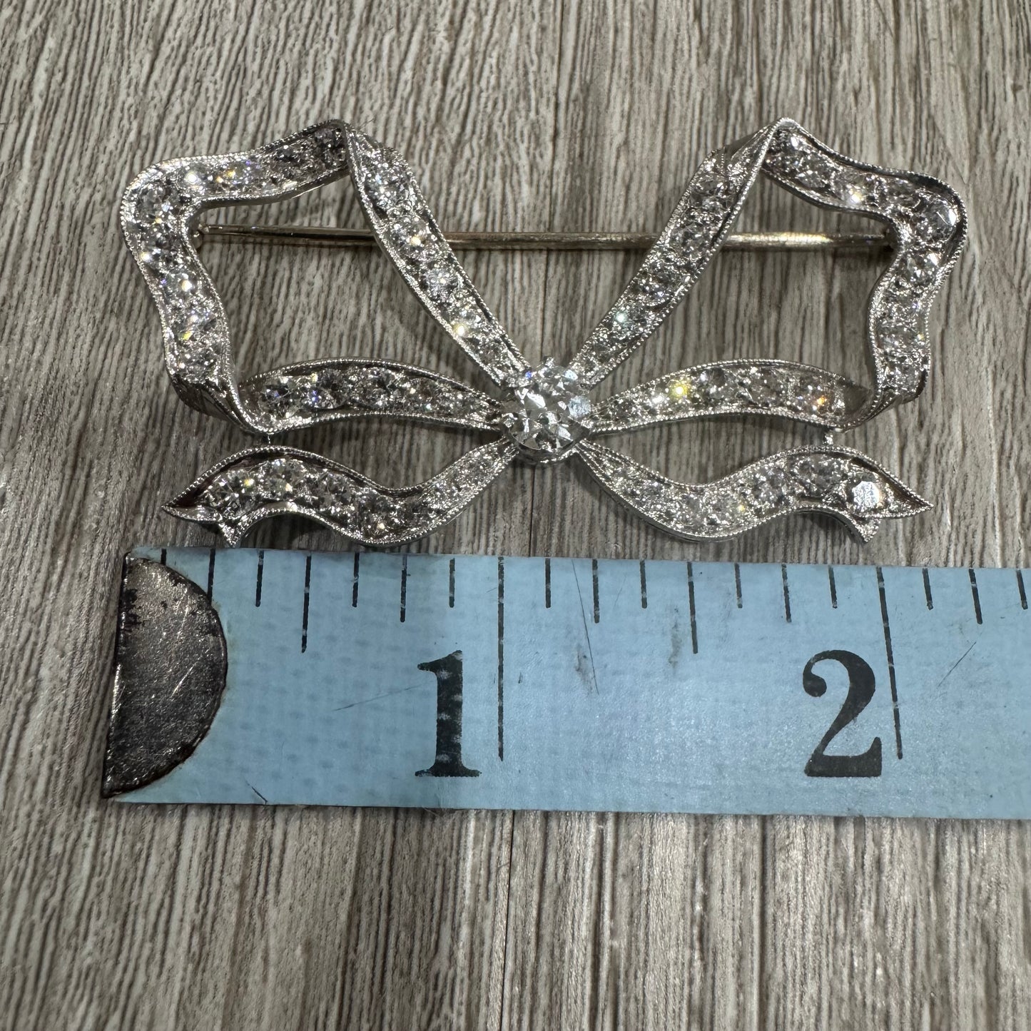 Art Nouveau Solid Platinum 5.25ctw Natural Old Euro Cut Diamond Bow Brooch