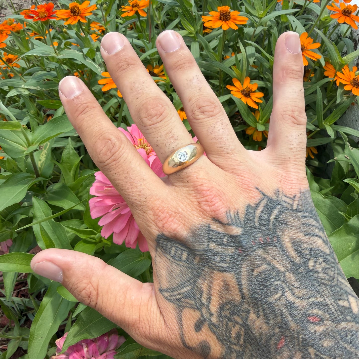 Mid-Century Solid 14k Yellow Gold .45ct Natural VS Diamond Rub Over Gypsy Ring (10)
