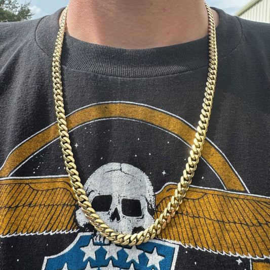 1980’s/90’s Solid 18k Yellow Italian Gold Handmade Heavyweight Cuban Link Necklace (24.25”)