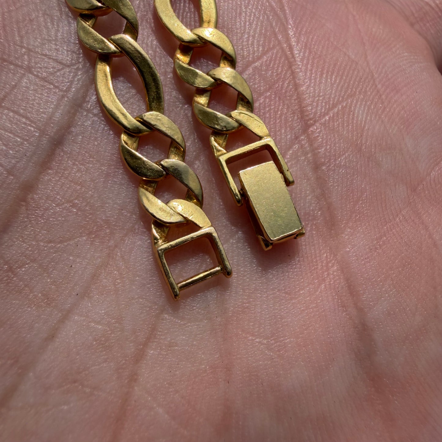 Vintage Solid 18k Yellow Gold Old School Figaro Link Necklace (18”)