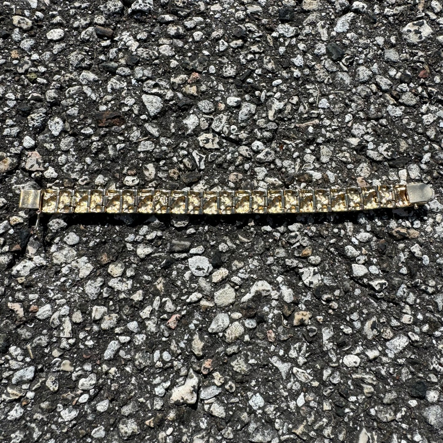 1980’s Solid 14k Yellow Gold Heavyweight Nugget Bracelet (7.25”)