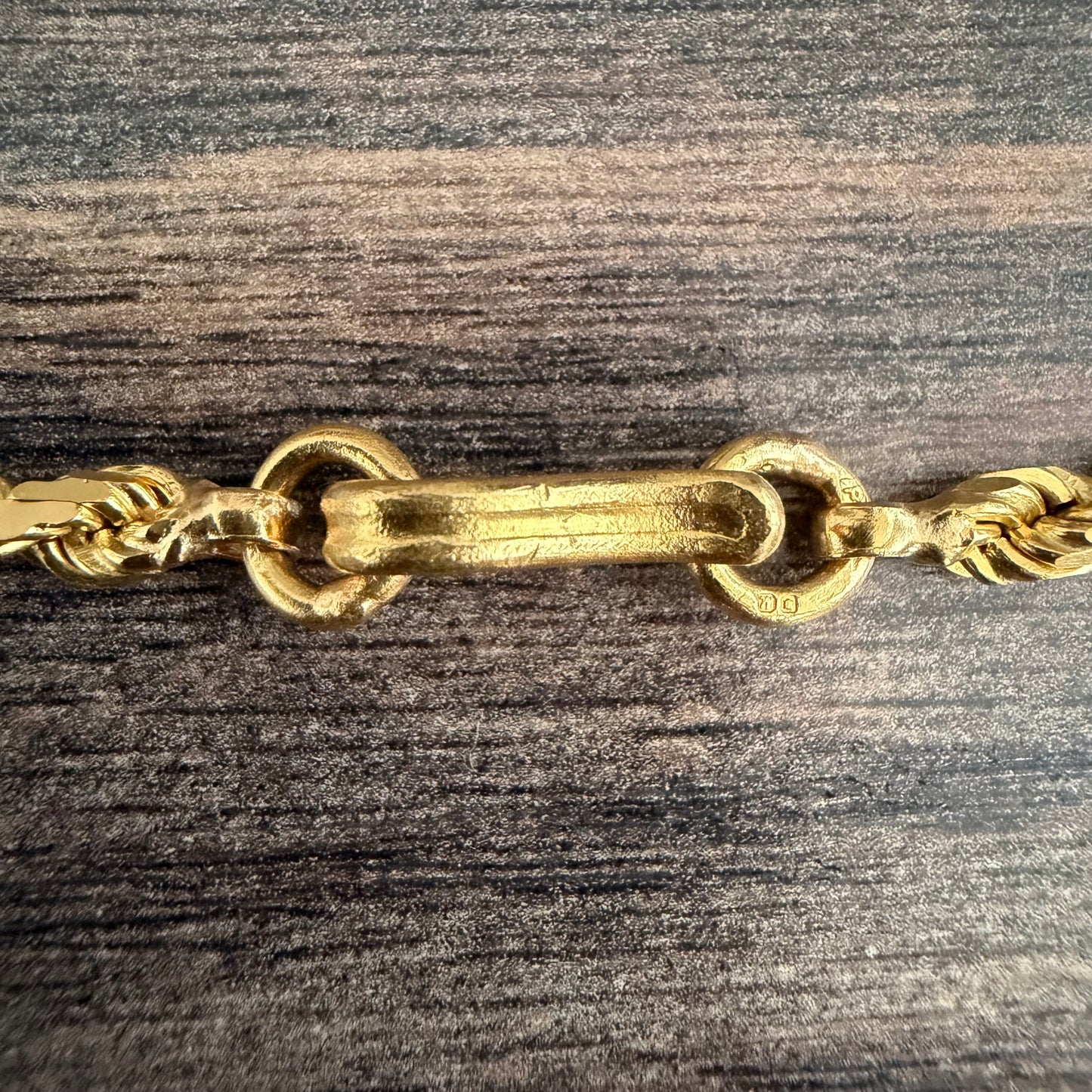 Vintage London Hallmarked Solid 22k Yellow Gold Diamondcut Rope Chain Necklace (18.5”)