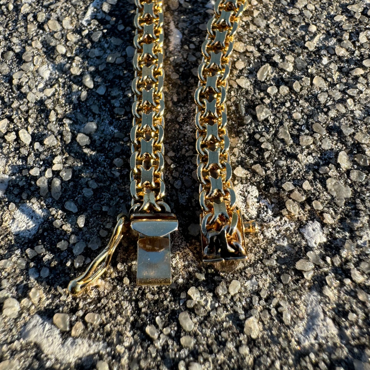 Vintage Solid 14k Yellow Gold Bismarck Link Necklace (20.25”)