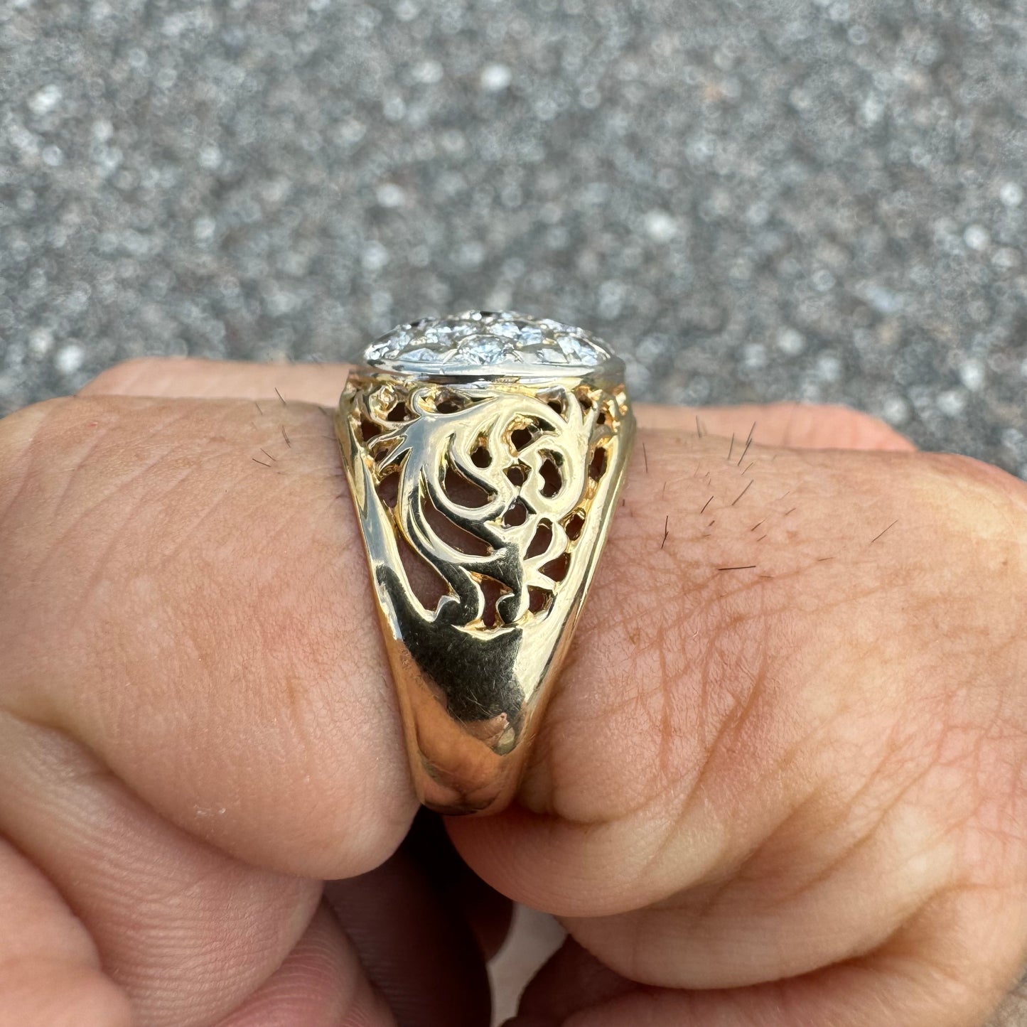 Vintage 14k Yellow Gold 1.5CTW VVS/VS Quality Mosaic Starburst Set Cluster Scroll Ring (9)