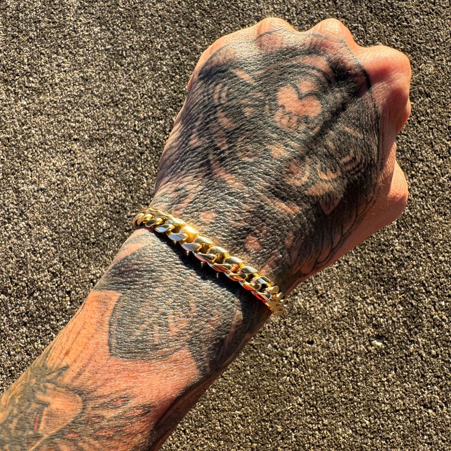 1980’s Solid 18k Yellow Gold Heavyweight Cuban Link Bracelet (8”)