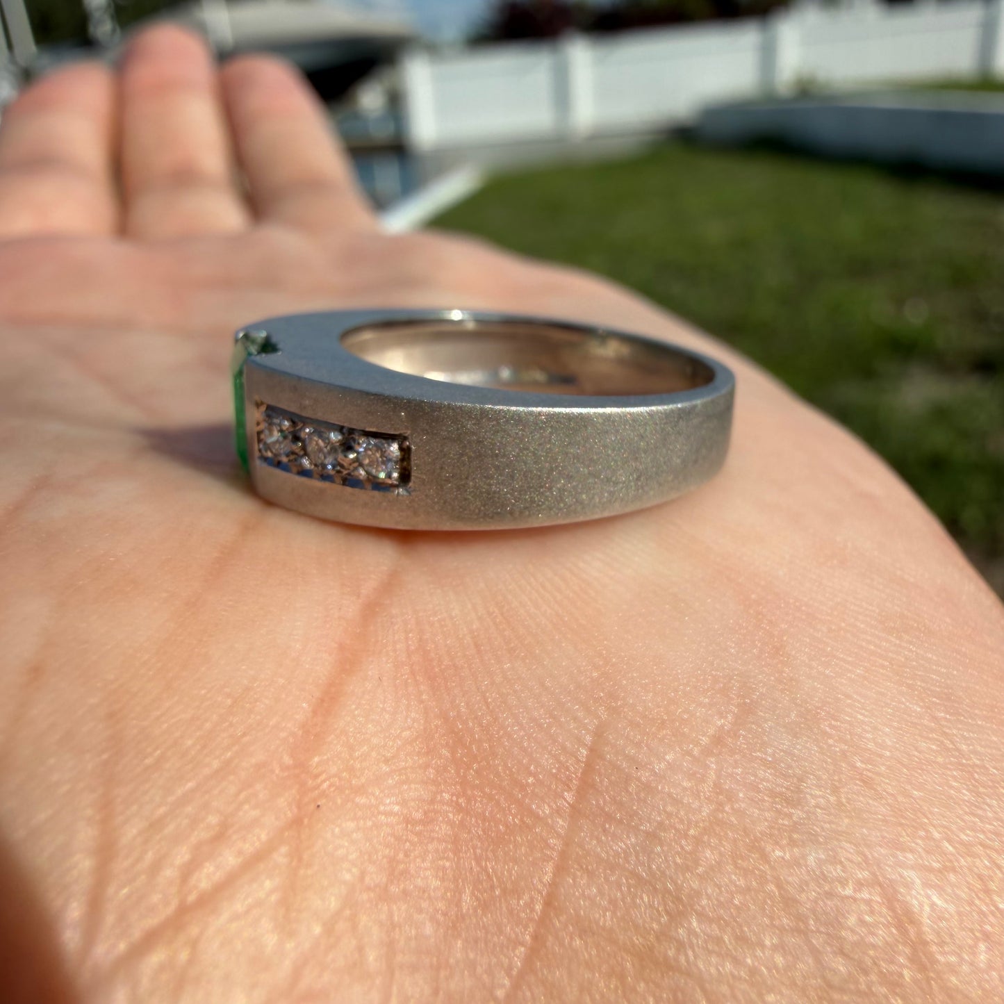 1980’s New Old Stock Solid 18k White Gold 1.25ctw Natural Columbian Emerald and VS Diamond Ring (8)