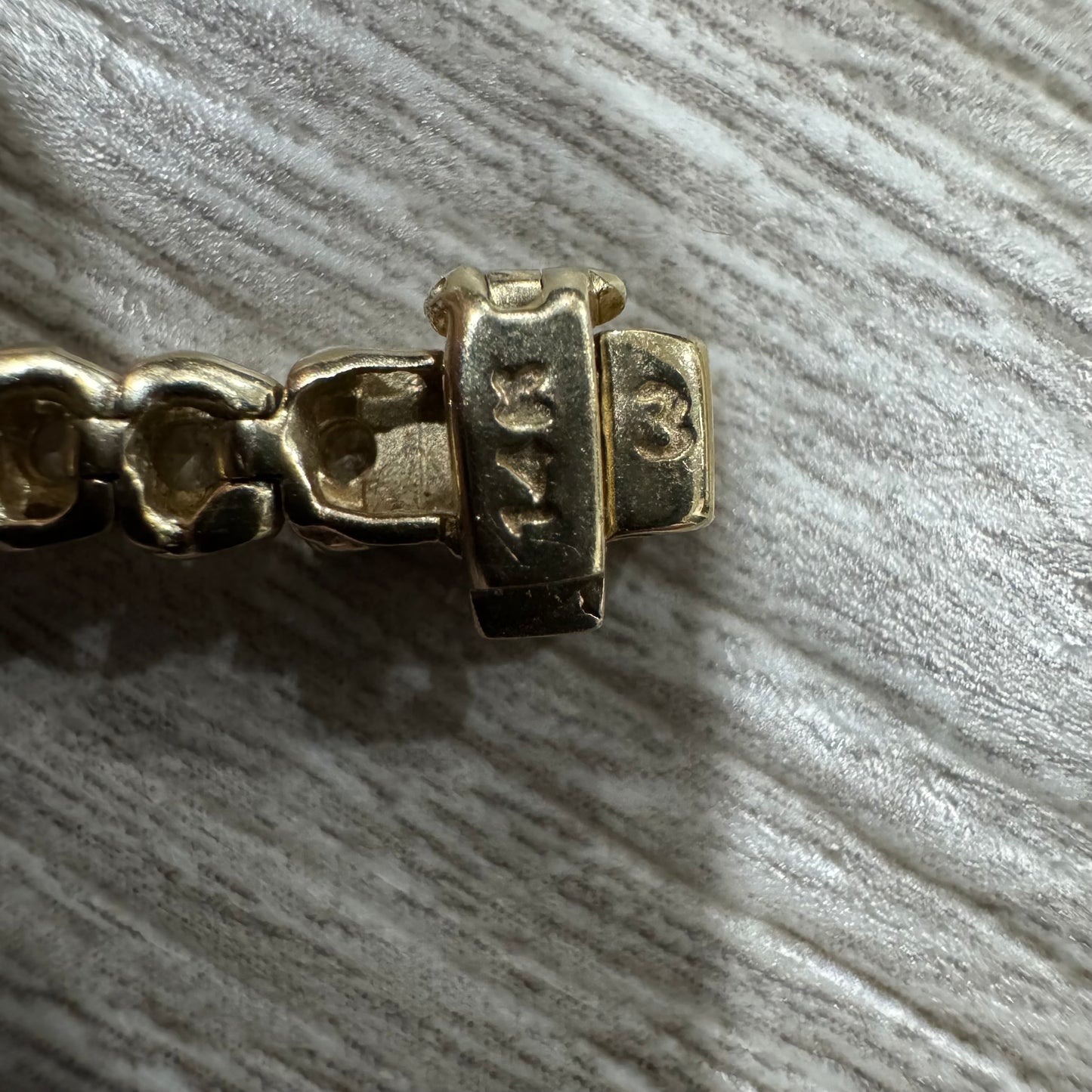 Vintage 14k Yellow Gold Classic 3.0ctw Natural Diamond Tennis Bracelet (7”)
