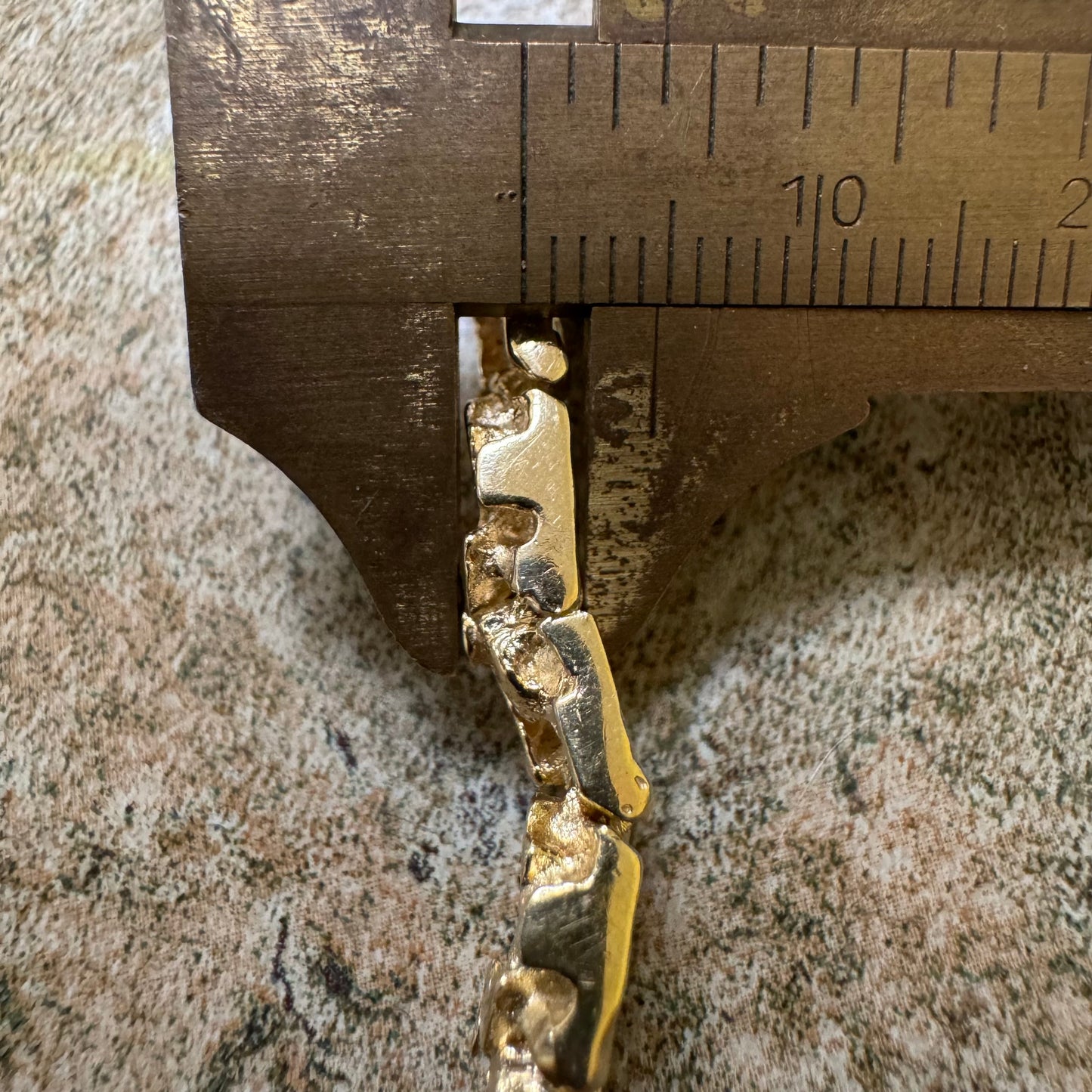 1980’s Solid 14k Yellow Gold Heavyweight Nugget Bracelet (7.25”)