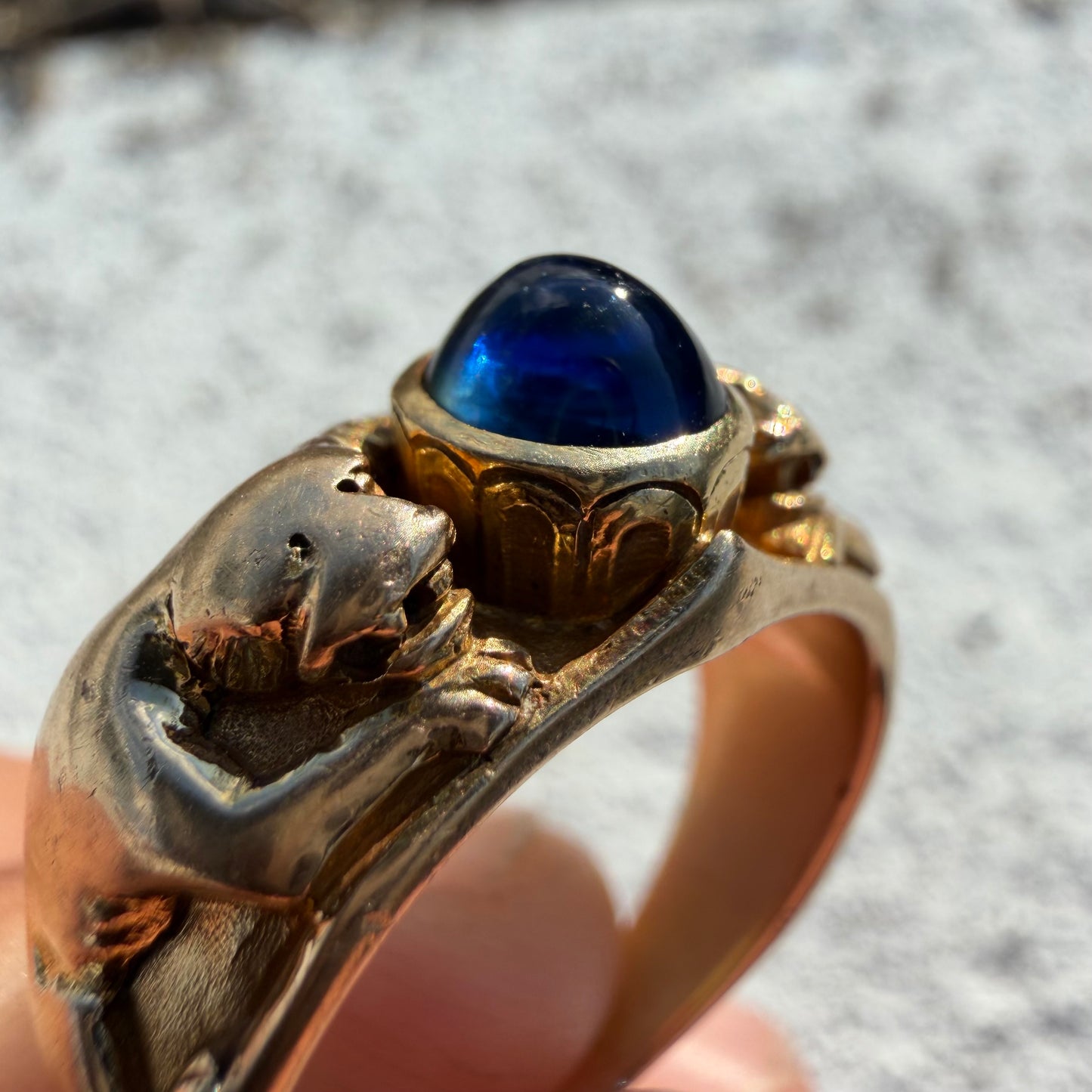 Art Nouveau Solid 14k Yellow Gold Sugar Loaf Sapphire Double Lion Ring (8.5)