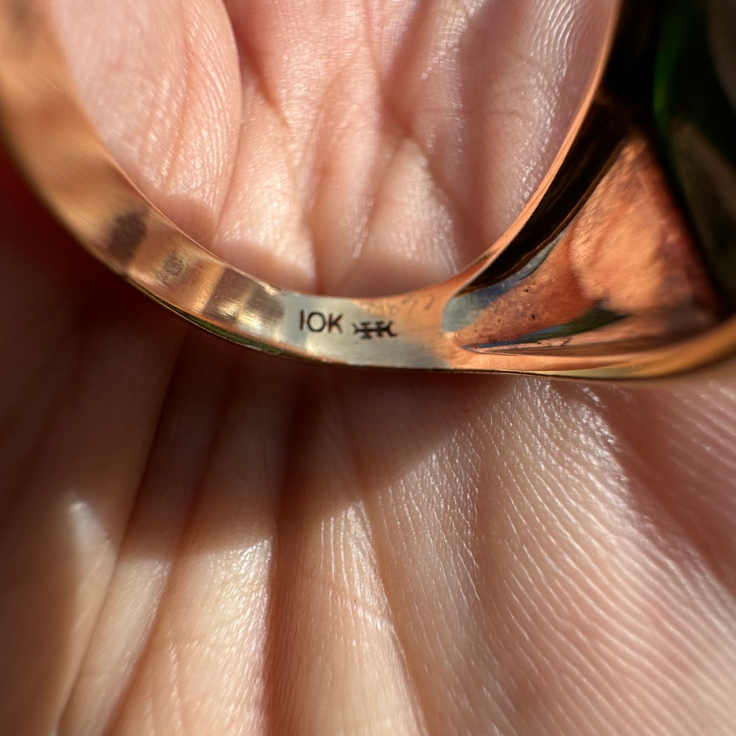 1930’s Bloodstone 10k Yellow Gold Signet Ring (9.25)