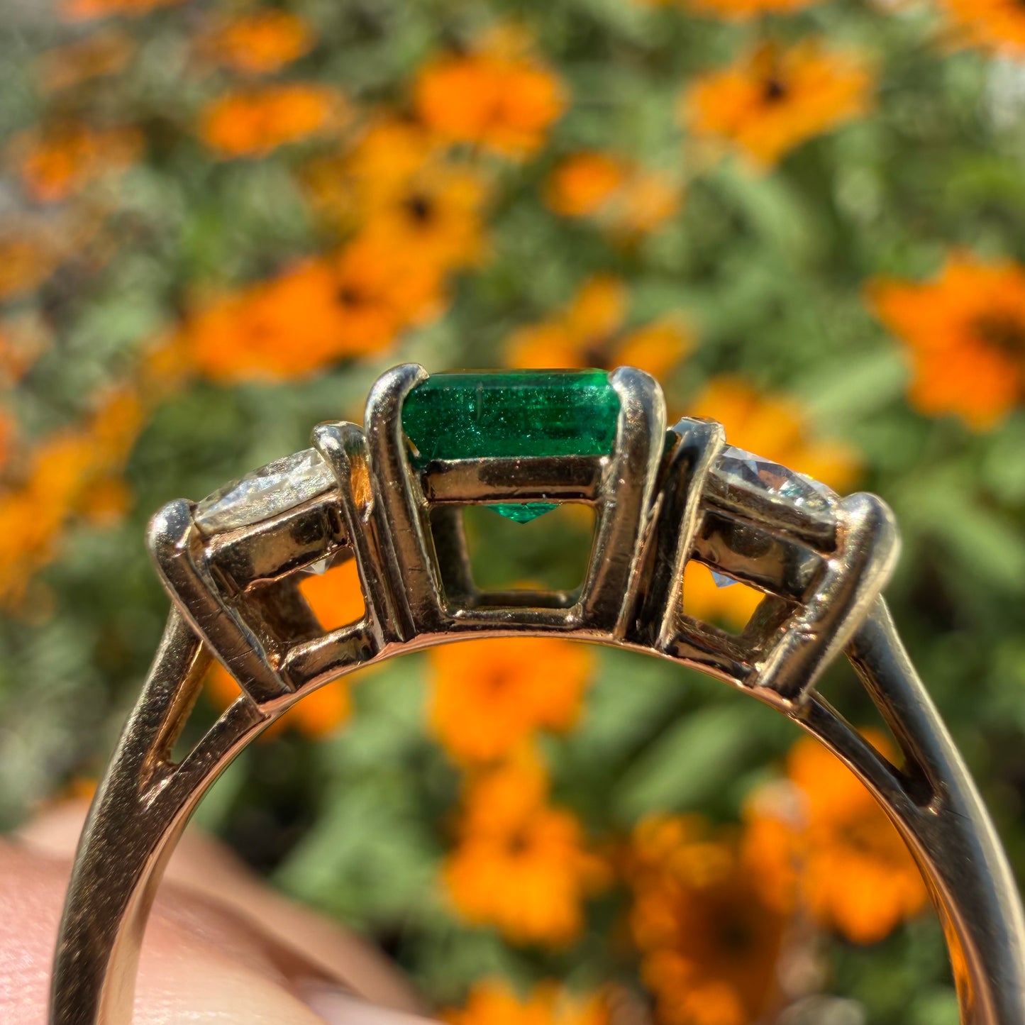 Vintage Solid 14k Yellow Gold 1.25ctw Natural Colombian Emerald And Diamond Trilogy Ring (6.5)