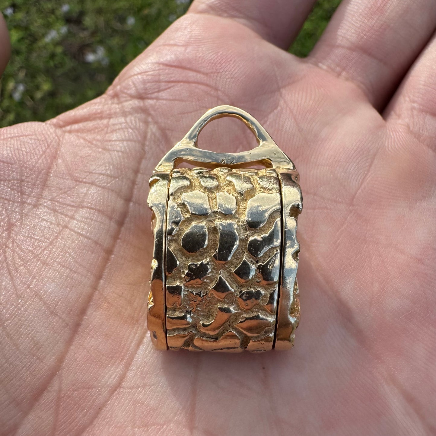 Vintage Solid 14k Yellow Gold Nugget Jewelers Loupe