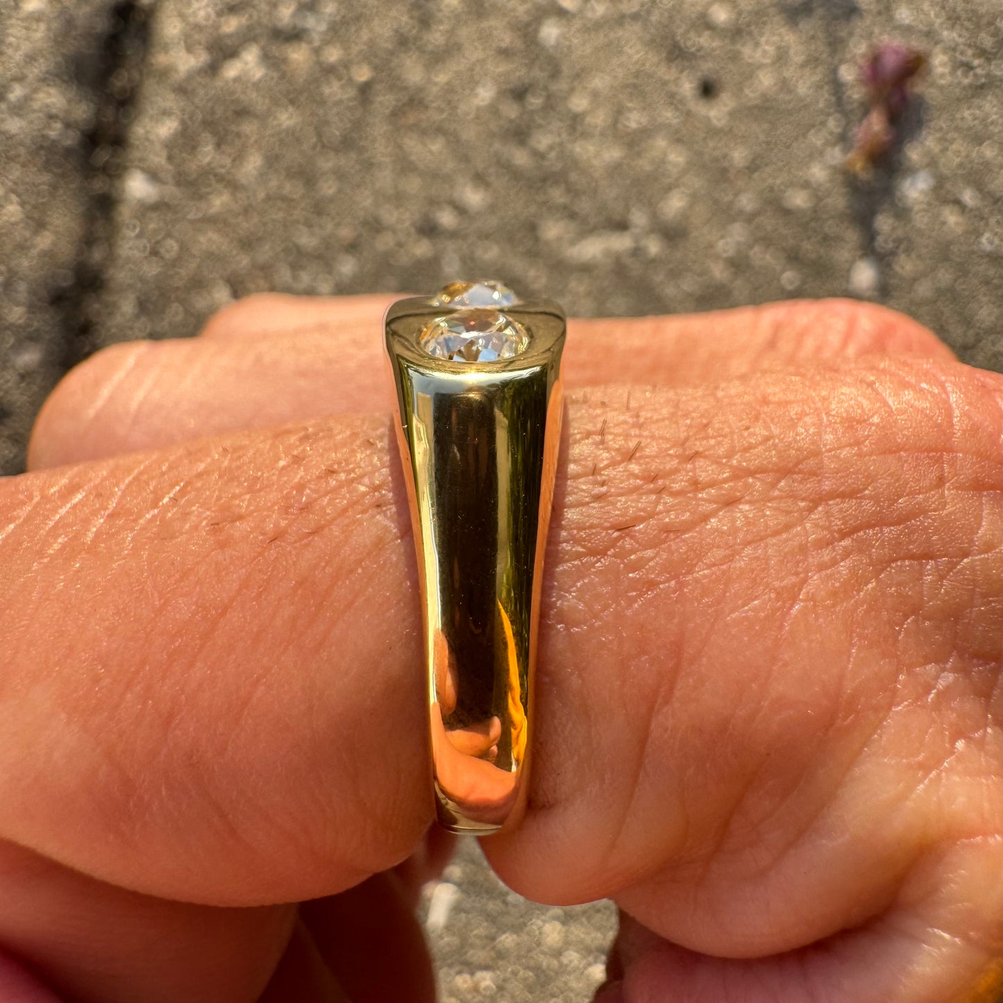 Vintage Solid 18k Yellow Gold 1.5ctw Natural Old Mine Cut Diamond Trilogy Ring (11)