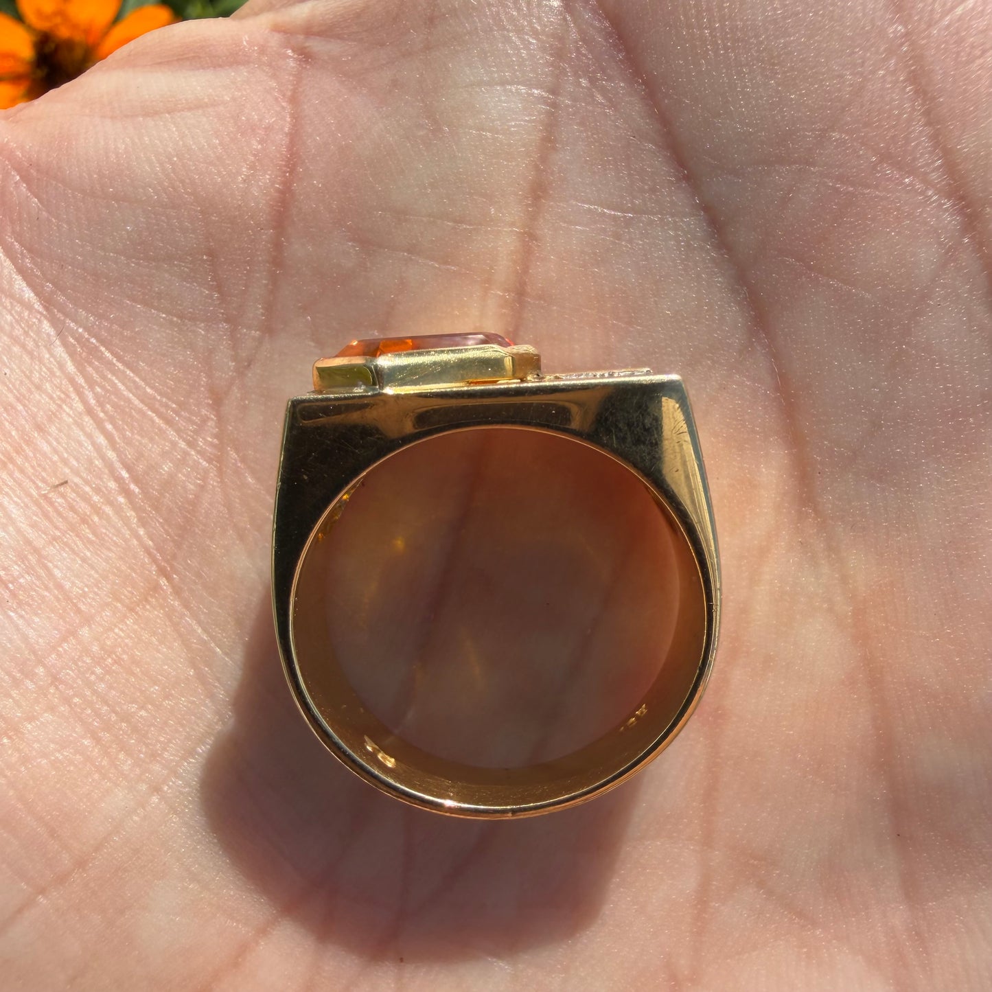 Vintage Solid 18k Yellow Gold Shield Cut Orange Sapphire And Diamond Signet Ring (8.25)