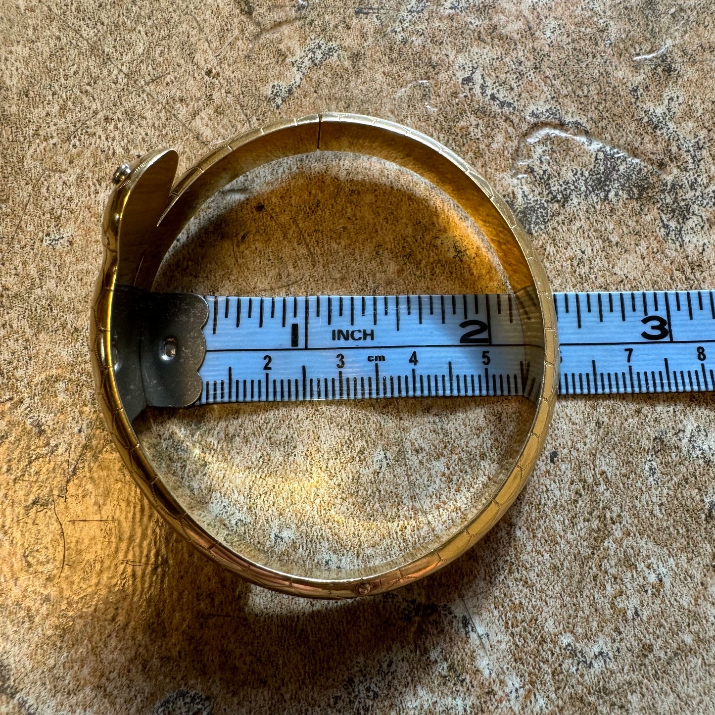 1960’s 14k Yellow Gold Hand Chased Wraparound Snake Hinged Bangle Bracelet (5.75”-6.75”)