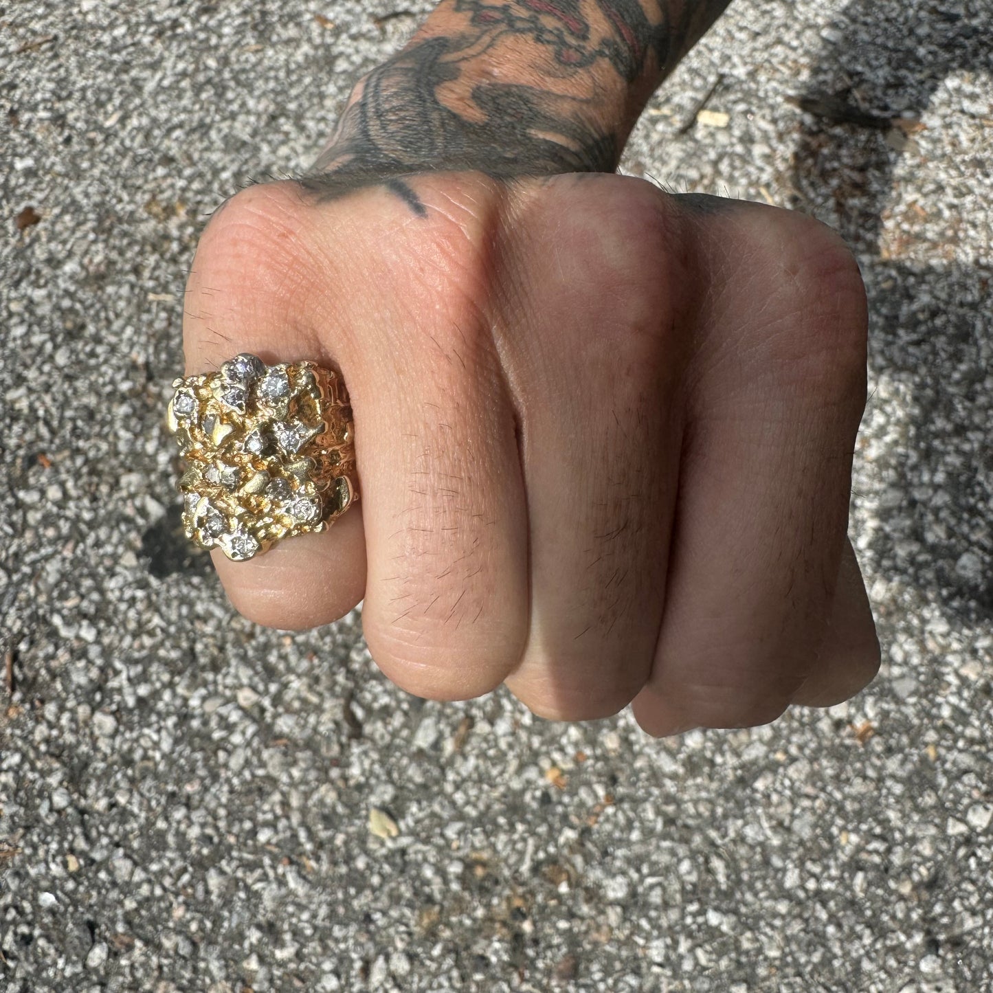 1970’s Solid 14k Yellow Gold .80ctw Natural Diamond Encrusted Brutalist Nugget Ring (6.25)