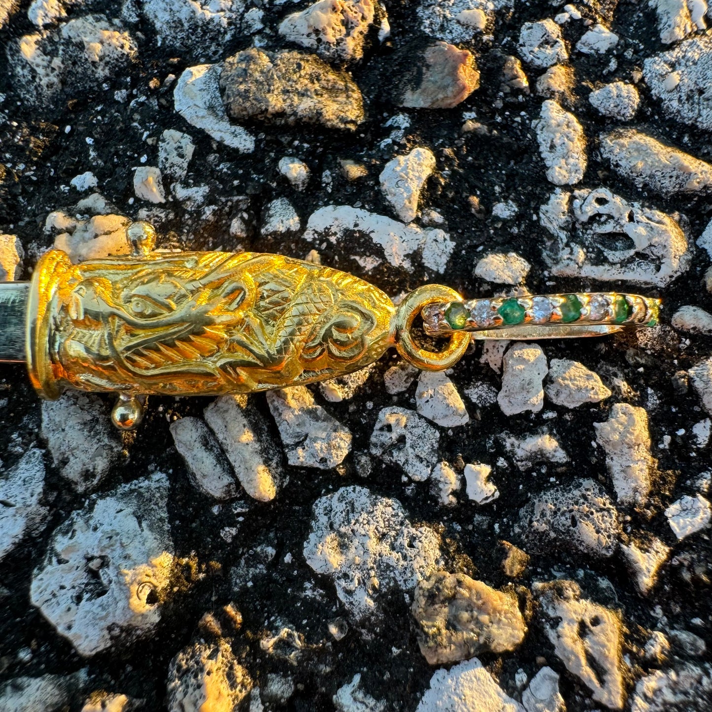 Vintage Pure 24k Solid Gold Asiatic Dragon Knife And Sheath Pendant