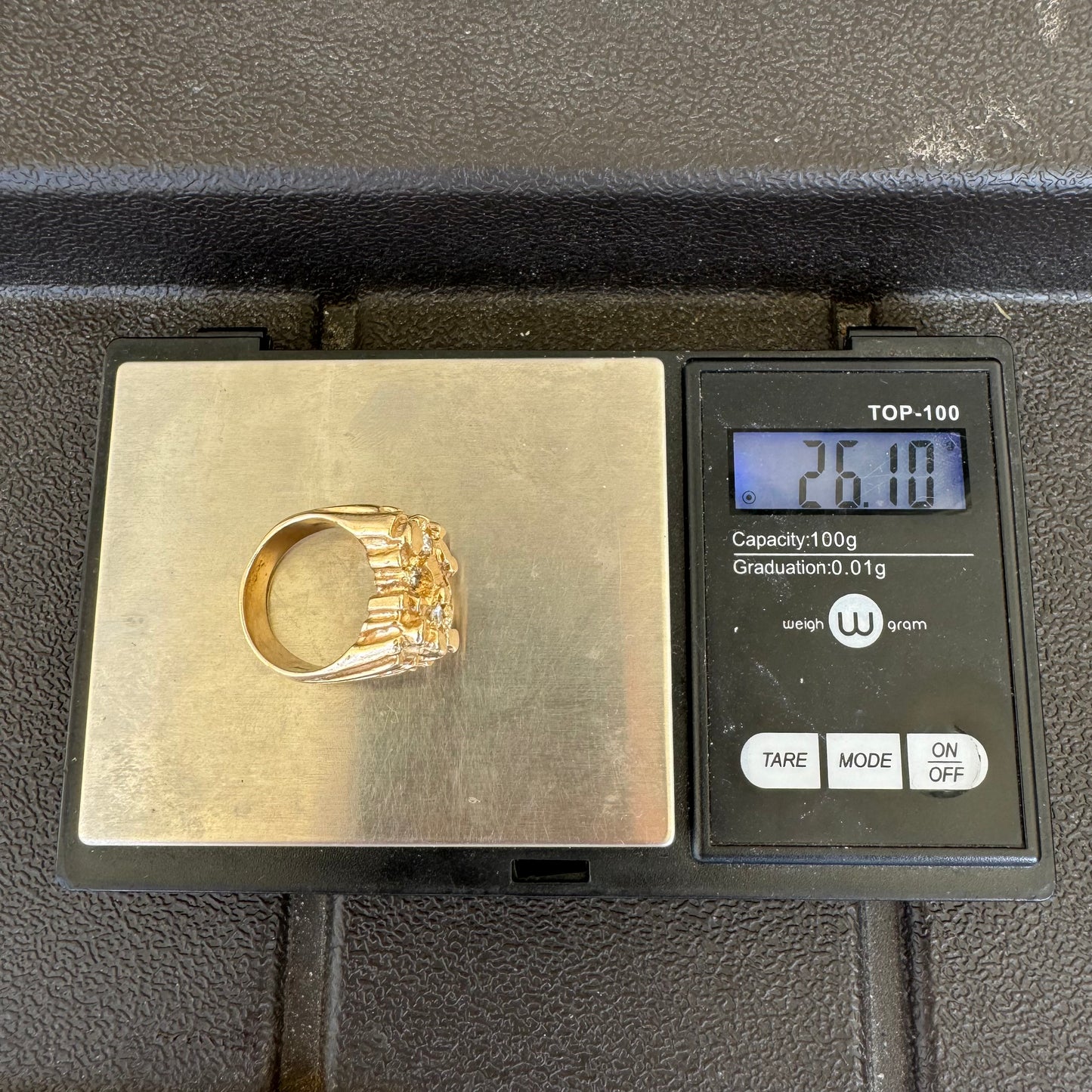 1980’s Solid 14k Yellow Gold Heavyweight .35ctw Diamond Encrusted Nugget Ring (8.5)