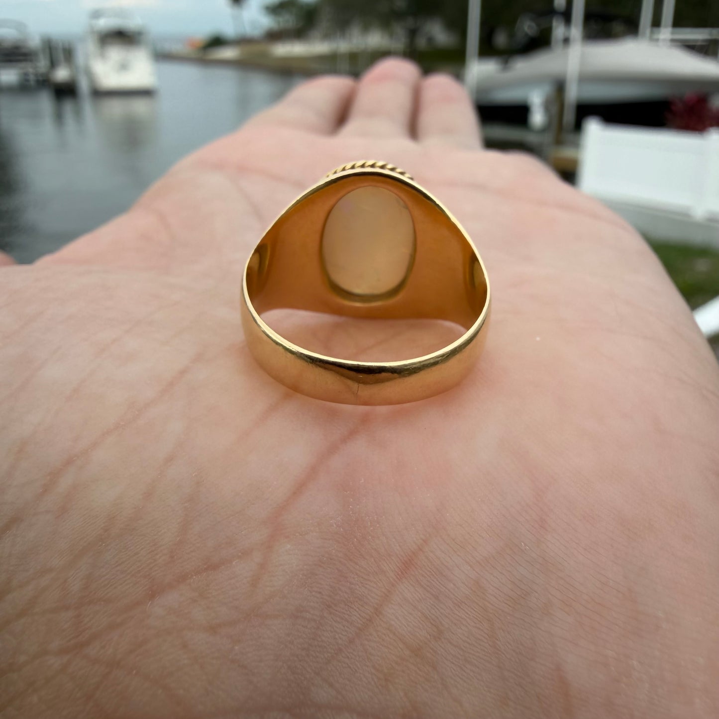 Vintage Solid 18k Yellow Gold Large Australian Opal Signet Ring (8)
