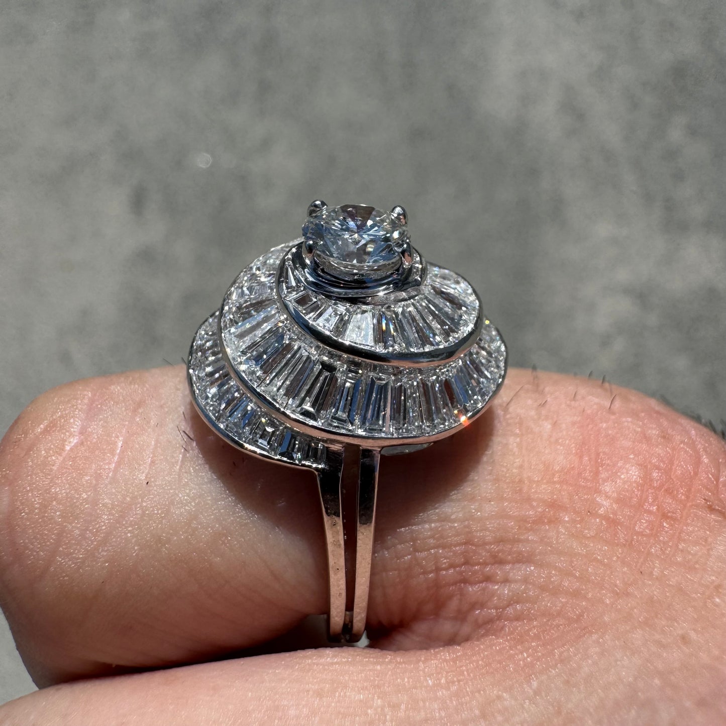 Art Deco Oscar Heyman Bros. Solid Platinum 3.8ctw Natural VS1 Diamond Cocktail Ring (5)