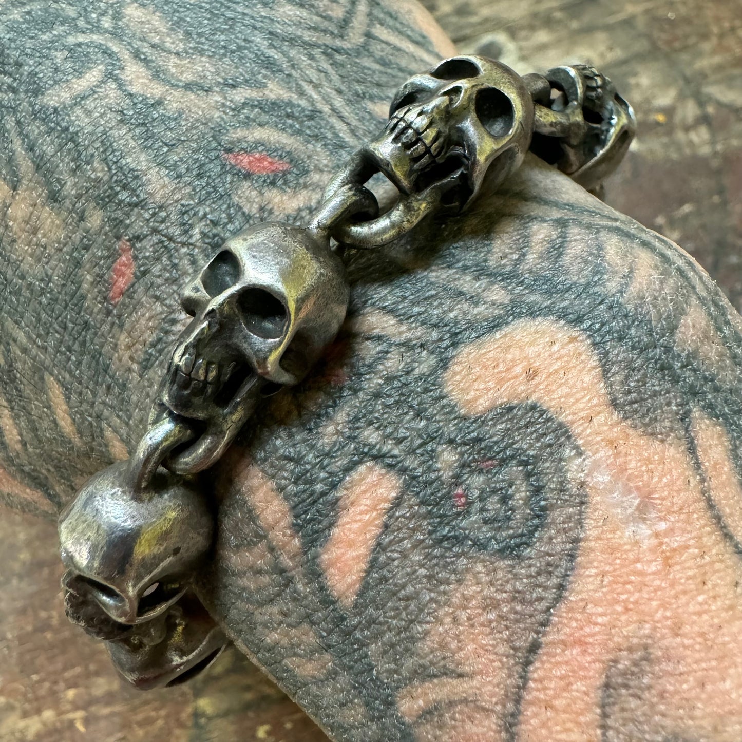 Vintage Solid Sterling/.925 Skull Bracelet (9”)