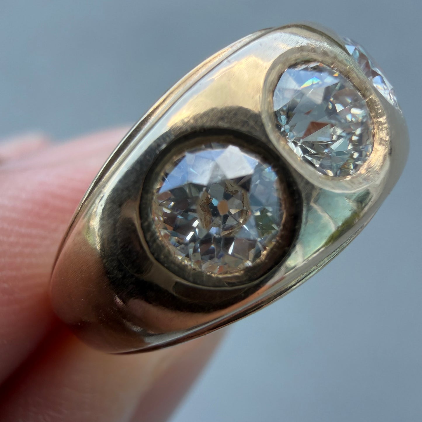 Art Deco Solid 14k Yellow Gold 1.20ctw Natural Old Cut Diamond Gypsy Trilogy Ring (6.5)
