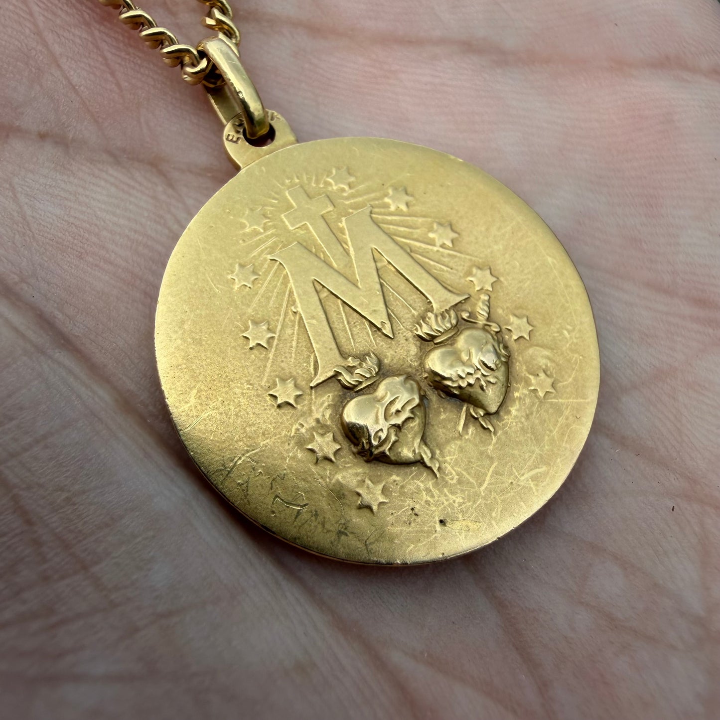 Art Deco Solid 18k Yellow Gold Virgin Mary Miraculous Medallion Pendant