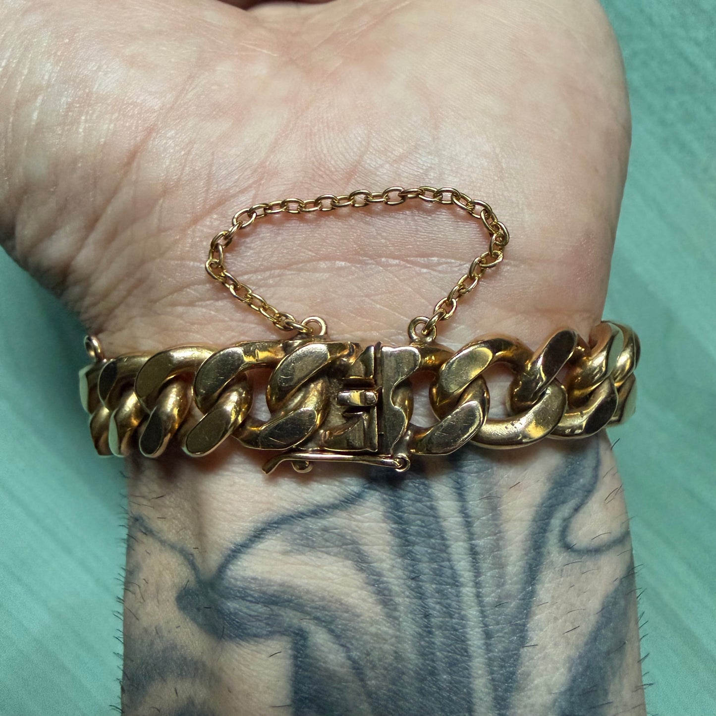 1960’s Solid 18k Gold Spanish Hallmarked Modernist Era Heavyweight Handcrafted Cuban Link Bracelet (7.5”)