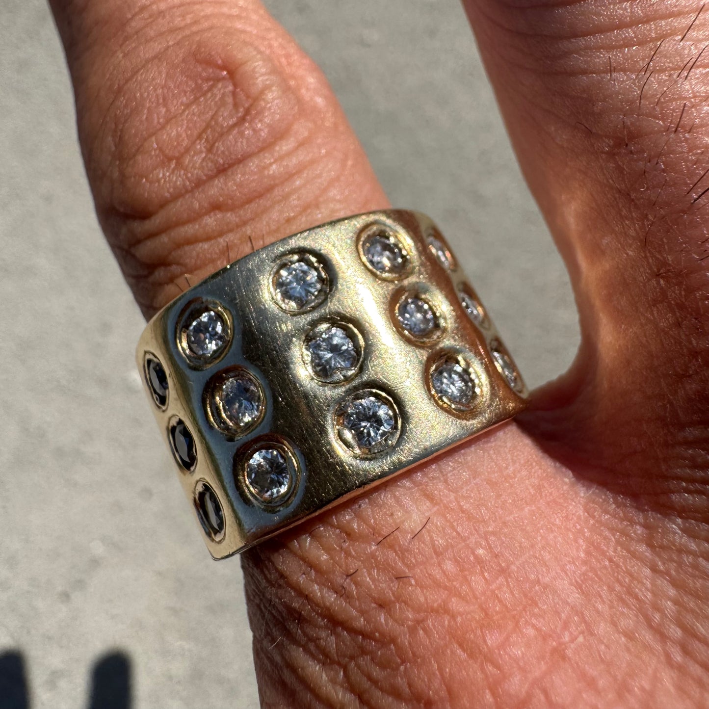 Vintage Solid Heavyweight 18k Yellow Gold 1.5ctw Natural Diamond Chunky Cigar Band (10.75-11)