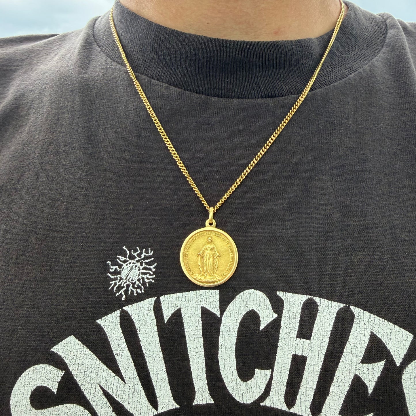 Art Deco Solid 18k Yellow Gold Virgin Mary Miraculous Medallion Pendant