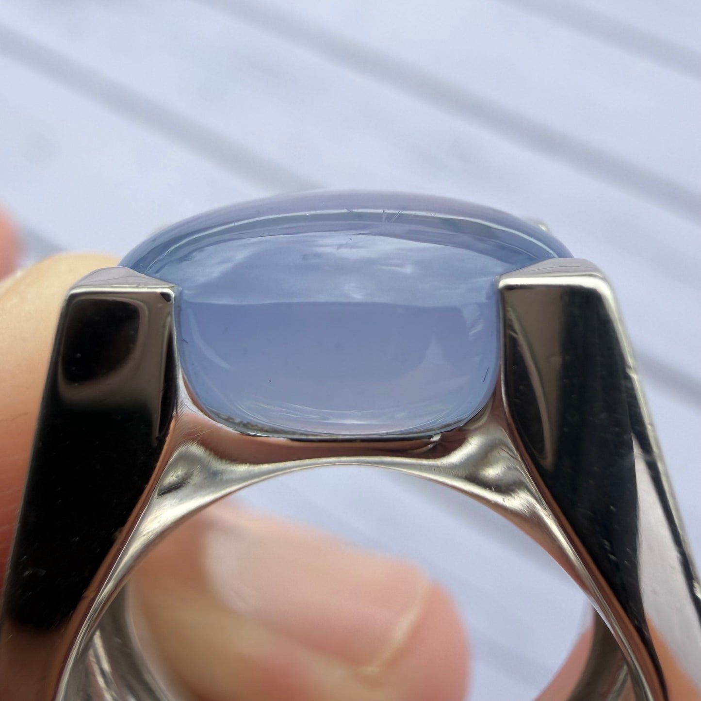 1999 Cartier Solid 18k White Gold Tankissme Chalcedony Ring (8)