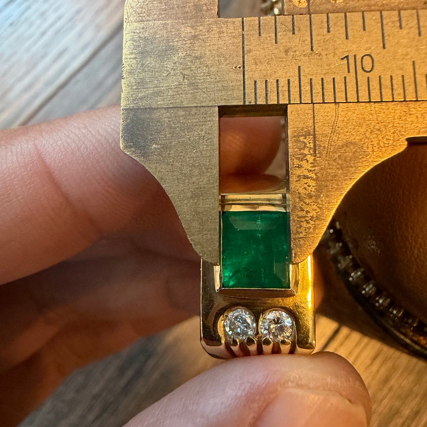 1980’s New Old Stock Solid 18k Yellow Gold 1.95ctw Natural Colombian Emerald and VS Diamond Signet Ring (9)