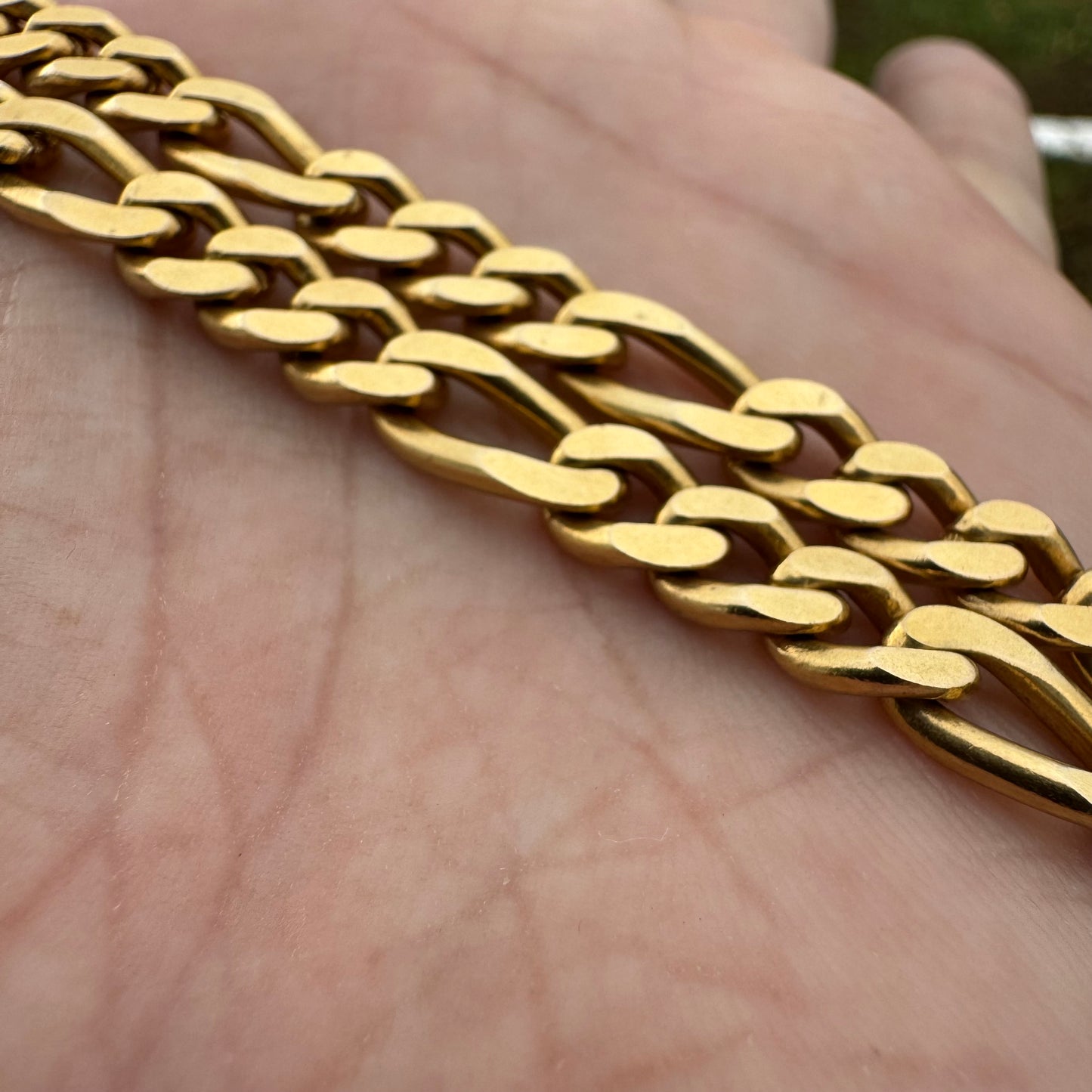 Circa 1970’s Solid 14k Italian Yellow Gold Curbed Figaro Link Necklace (23.5”)