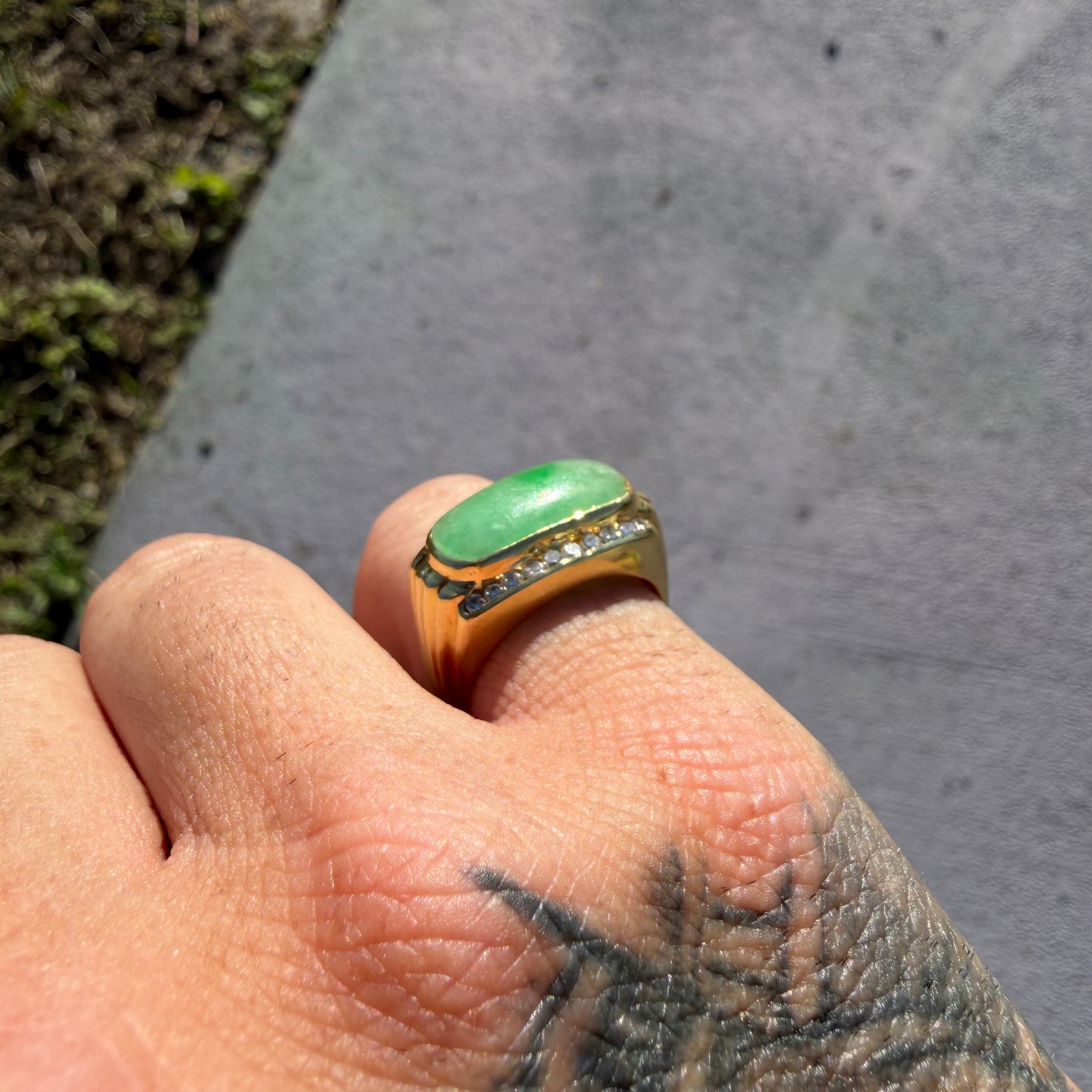 Vintage Solid 18k Yellow Gold Jade And Diamond Ring (7)