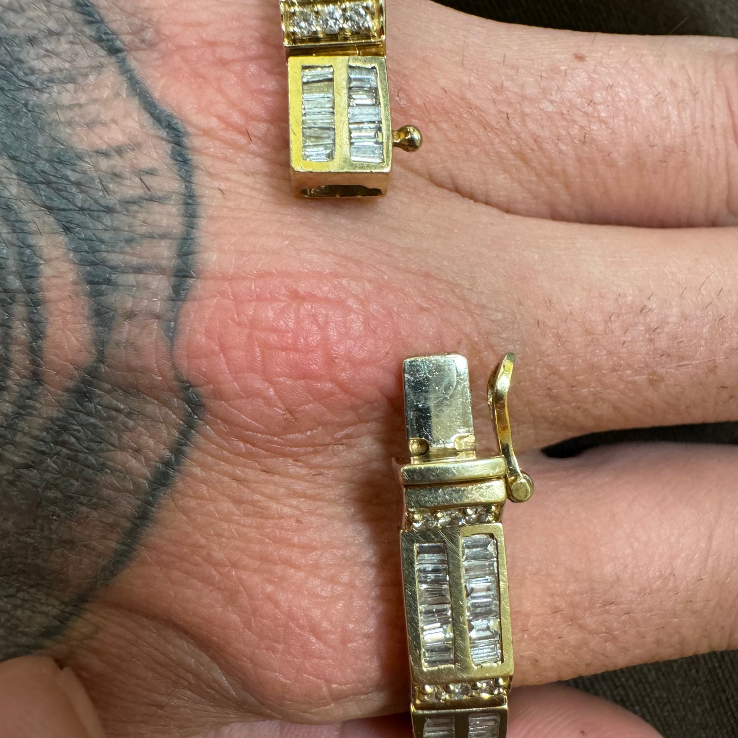 Vintage 14k Yellow Gold 10.5CTW Natural Diamond Bracelet (7.25”)