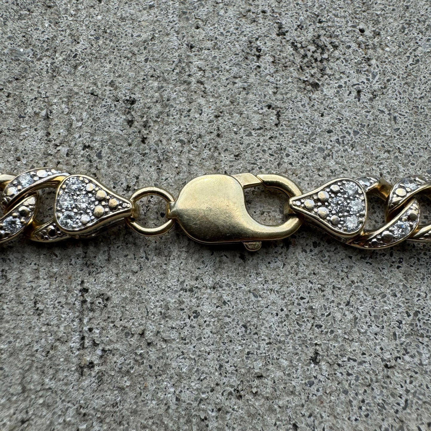 Vintage 2.25CTW Natural Diamond Flooded 10k Yellow Gold Cuban Link Bracelet (8.5”)