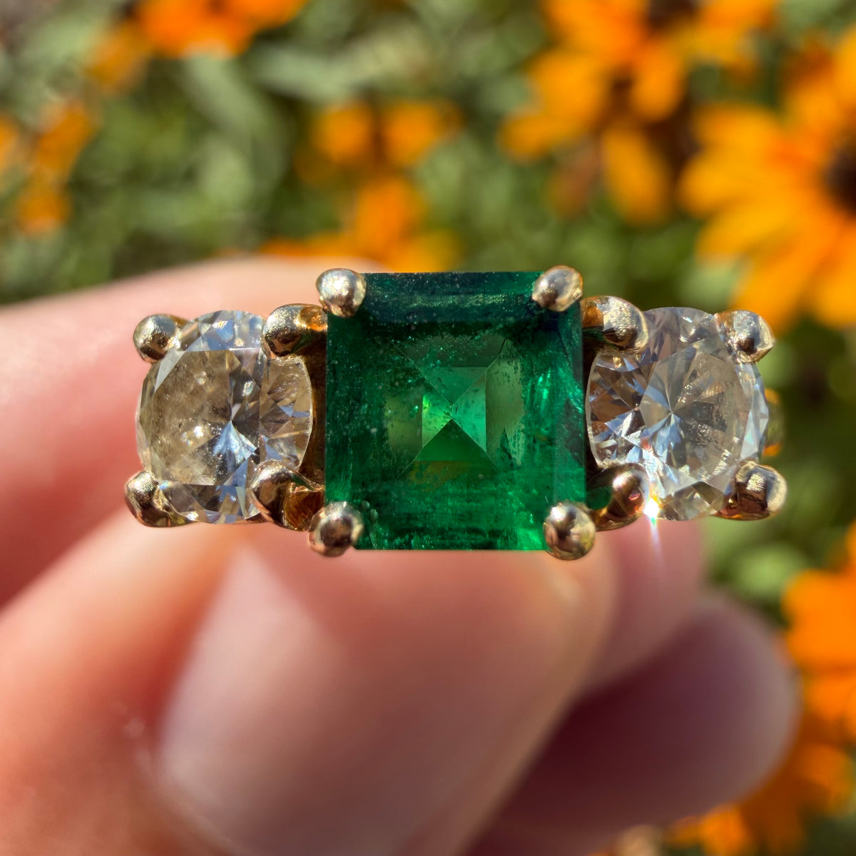 Vintage Solid 14k Yellow Gold 1.25ctw Natural Colombian Emerald And Diamond Trilogy Ring (6.5)