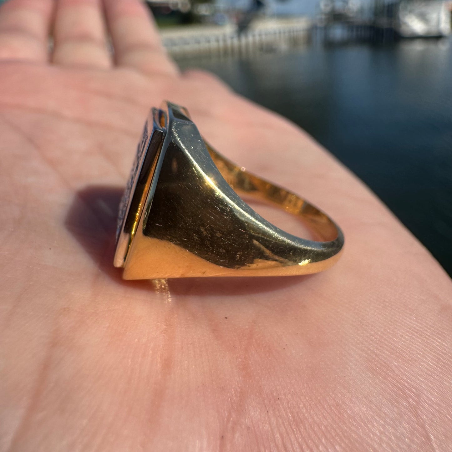 Vintage Solid 18k Gold 1.0ctw Natural VS Diamond Signet Ring (9.75)