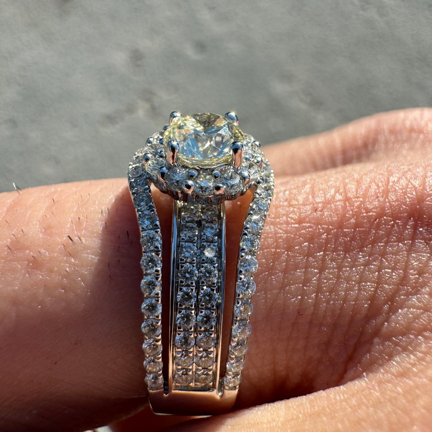 Brand New 14k White Gold 1.67CTW Natural VS Faint Yellow Round Brilliant Cut Diamond Halo Ring (8)