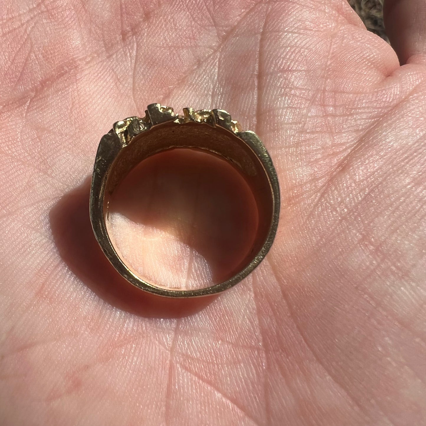 1988 Solid 14k Yellow Gold “Low Profile” Nugget Ring (9.5)