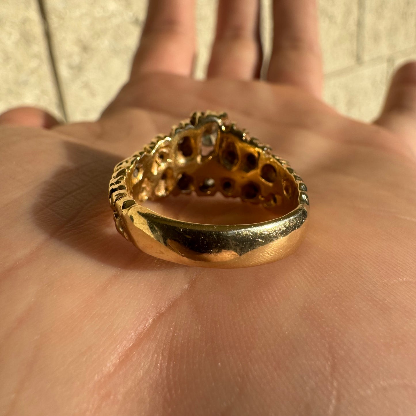 Vintage Solid 14k Yellow Gold .90CTW Natural Diamond Brutalist Nugget Cluster Ring (7.5)