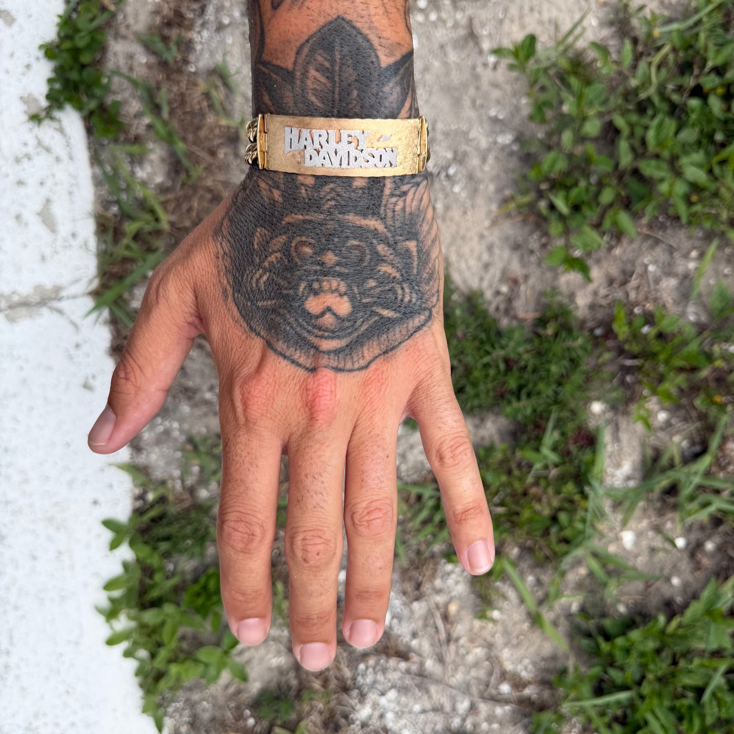 Vintage Solid 18k Yellow Gold Custom Made Heavyweight Harley-Davidson Curb Link ID Bracelet (7.25”)