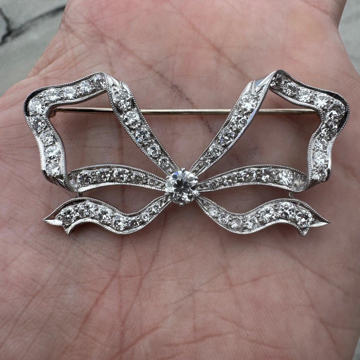Art Nouveau Solid Platinum 5.25ctw Natural Old Euro Cut Diamond Bow Brooch
