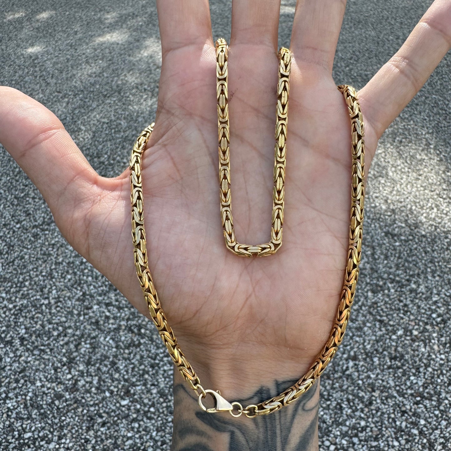 1990’s Solid 14k Italian Yellow Gold Heavyweight Byzantine Link Necklace (21.5”)