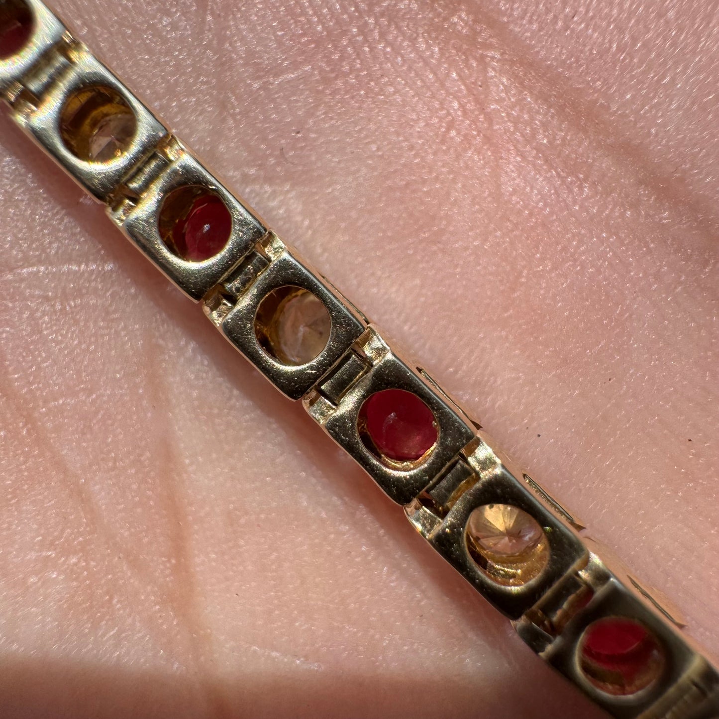 Vintage 14k Yellow Gold 2.5ctw Natural Diamond And Ruby Classic Tennis Bracelet (7.75”)