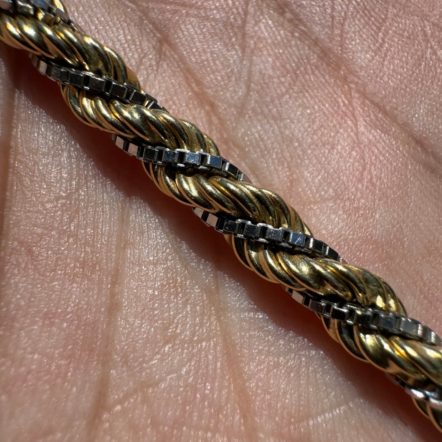 Vintage 18k Two-Tone Italian Designer Interwoven Box Link Rope Bracelet (7.5”)