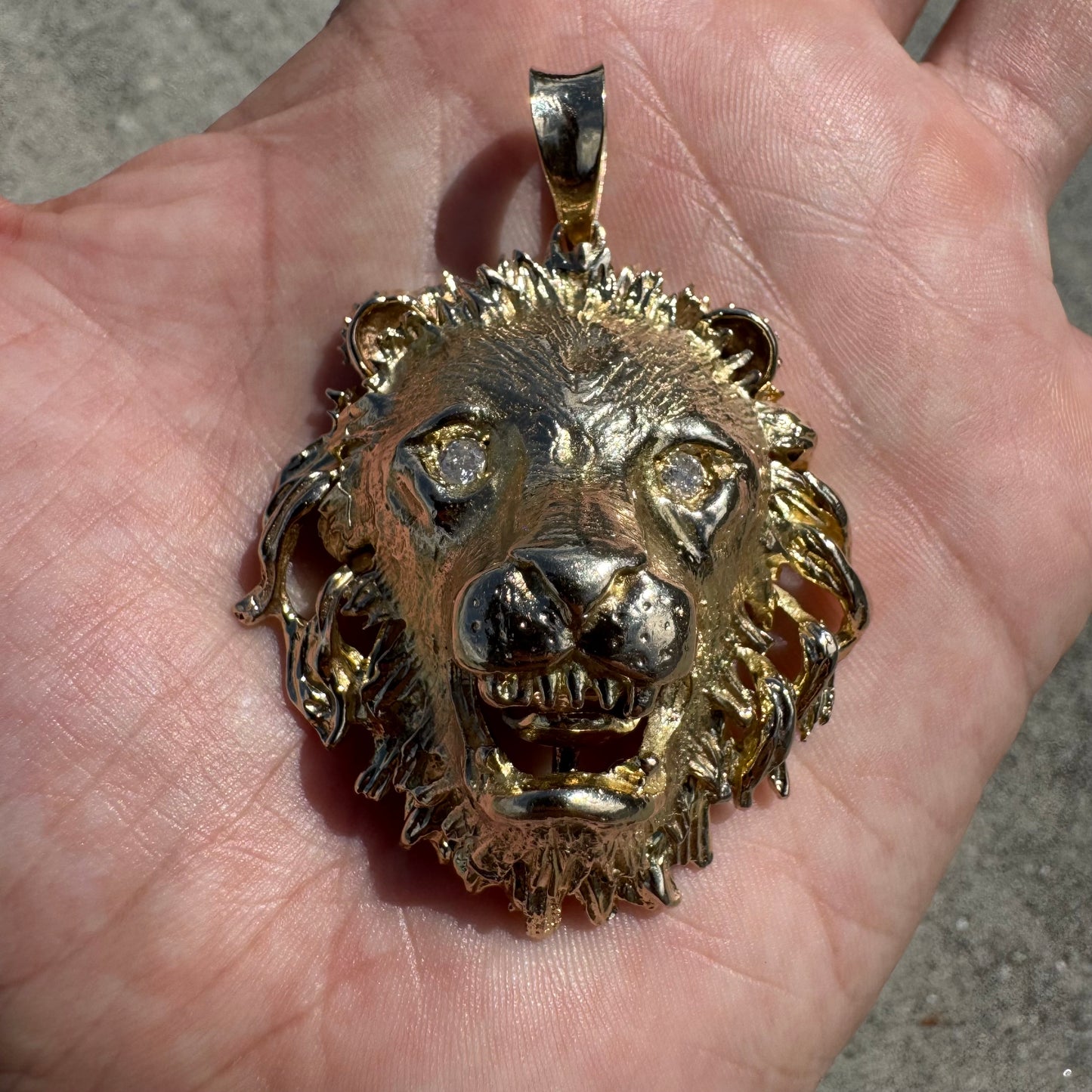 Vintage Solid 14k Yellow Gold Natural Diamond Large Heavyweight Lion Pendant