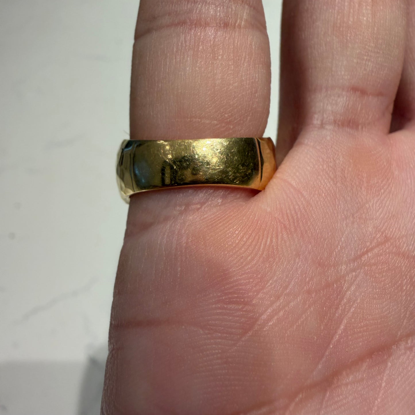 Roberto Coin 18k Italian Yellow Gold 1.25ctw Natural Diamond Martellato Designer Ring (6.5)